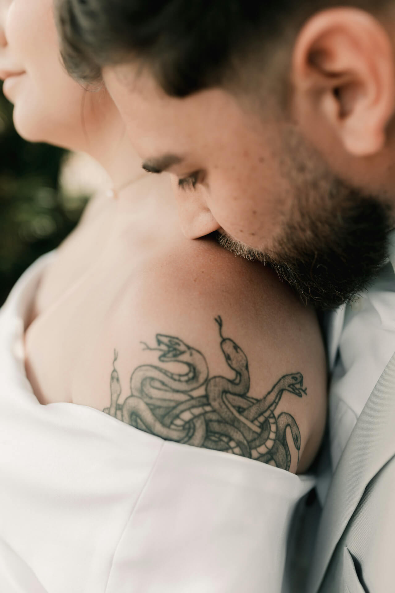 alexander-mass-jxbUNmietAs-unsplash